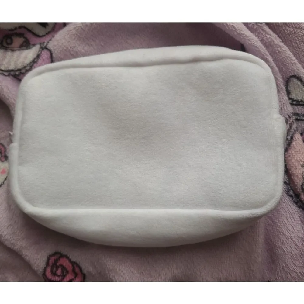Sanrio Hello Kitty Pencil Pouch Furry Fluffy Plush Cosmetic Makeup Bag Giftset - Picture 2 of 3